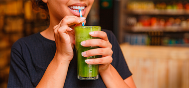 ¿Has probado añadir especias a tus batidos detox?