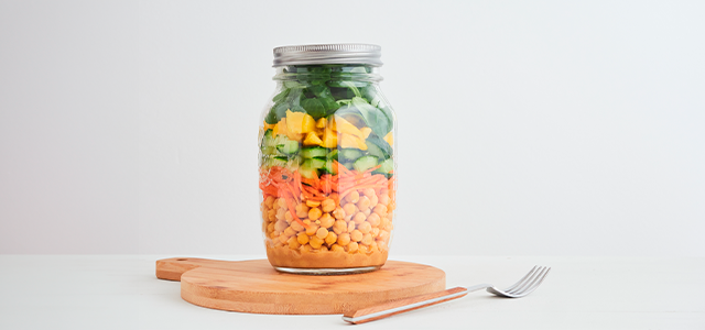 Ensaladas en vaso para llevar donde tú quieras